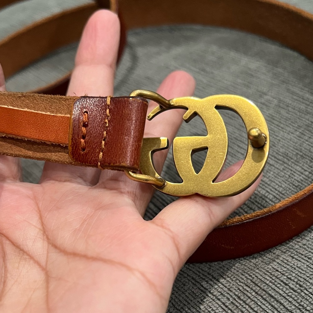 Gucci Skinny Leather Belt - Picture 5 of 8